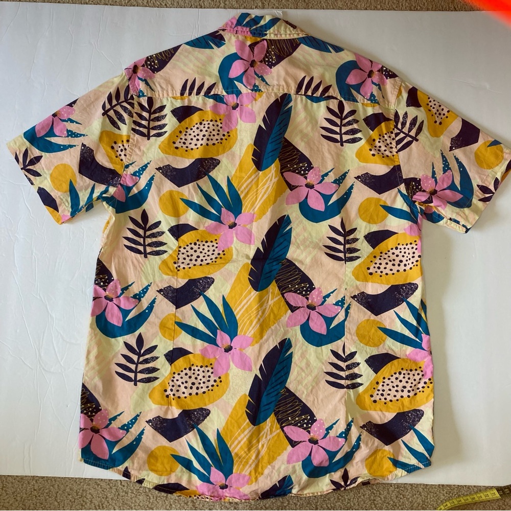 Super Massive / tropical button down shirt - Picture 7 of 7